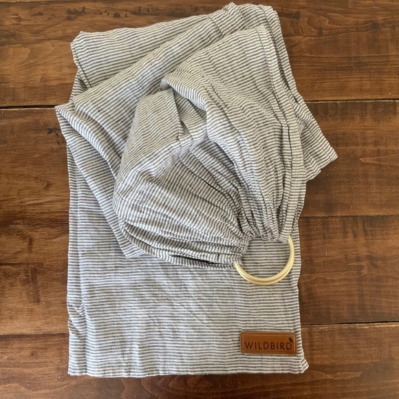 WildBird Linen Pinstripe Baby Gold Ring Sling - Picture 2 of 3
